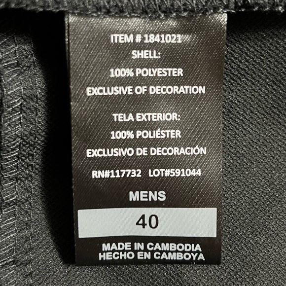 Gerry Tech Short 40 Black Stretch UV Protection Multi-Pocketed Outdoors NWT - Picture 11 of 12